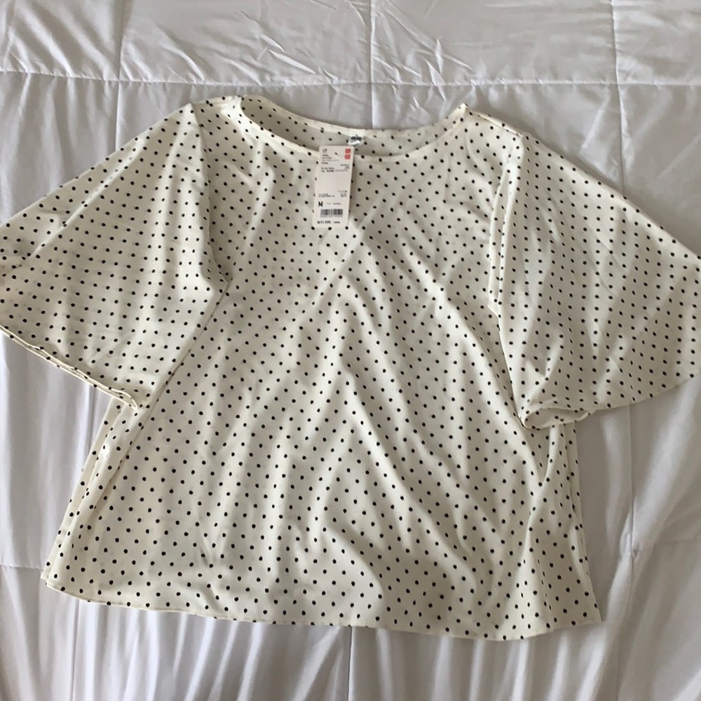 Uniqlo polka dot blouse